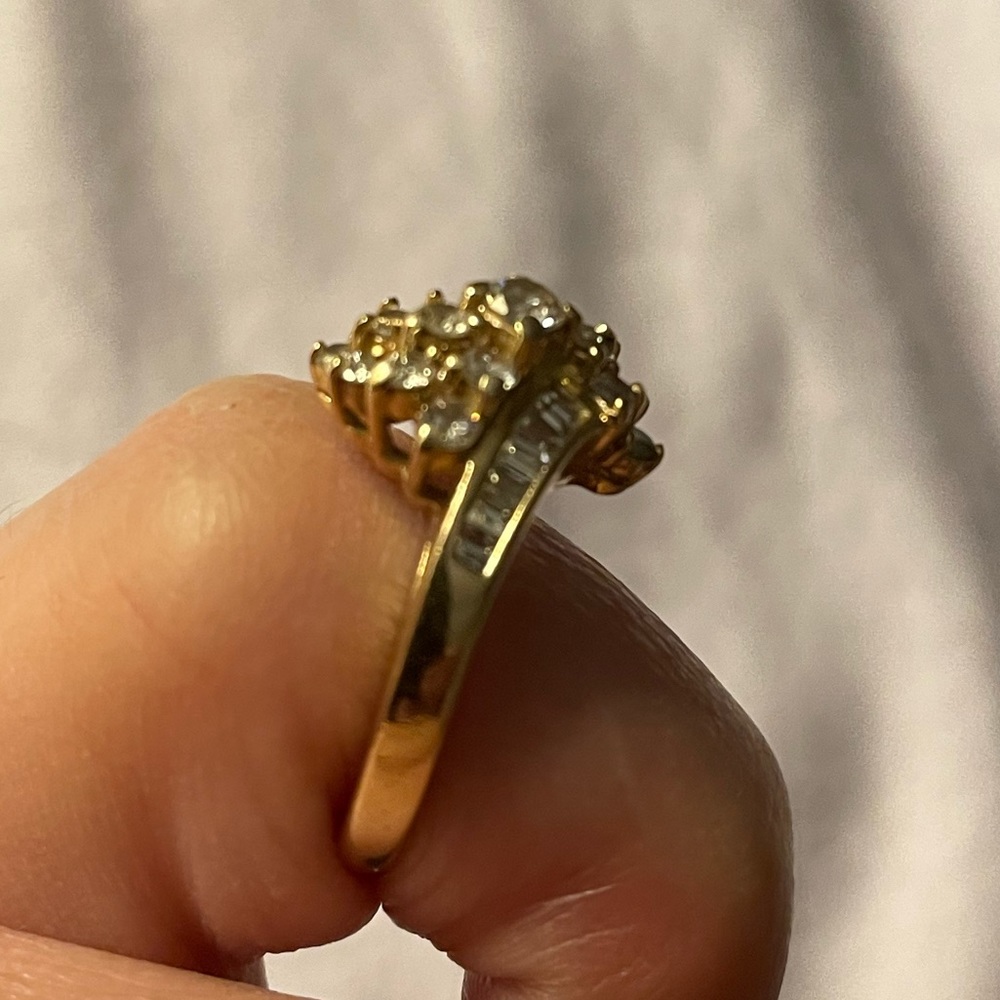 14k Gold, Diamond Ring - Picture 2 of 5